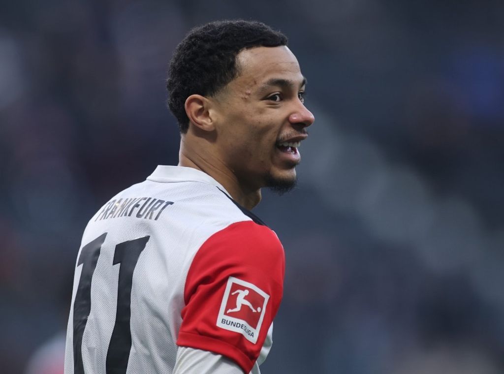 Liverpool join Newcastle in race for £85m-rated Hugo Ekitike after Isak rebuff
