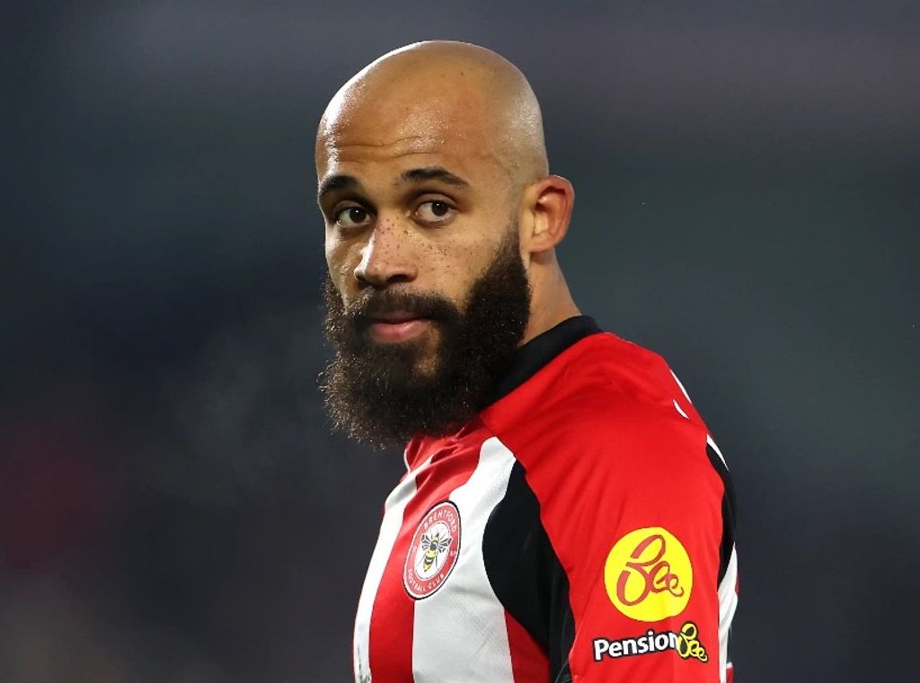 Manchester United make £70m bid for Brentford’s Bryan Mbeumo as Newcastle eye Yoane Wissa