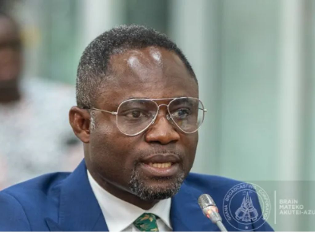 Health minister Akandoh dismisses criticism over farming background