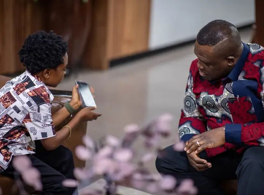 Ghana's Tech Talent Shines: Minister explores Partnership with Local device repair expert