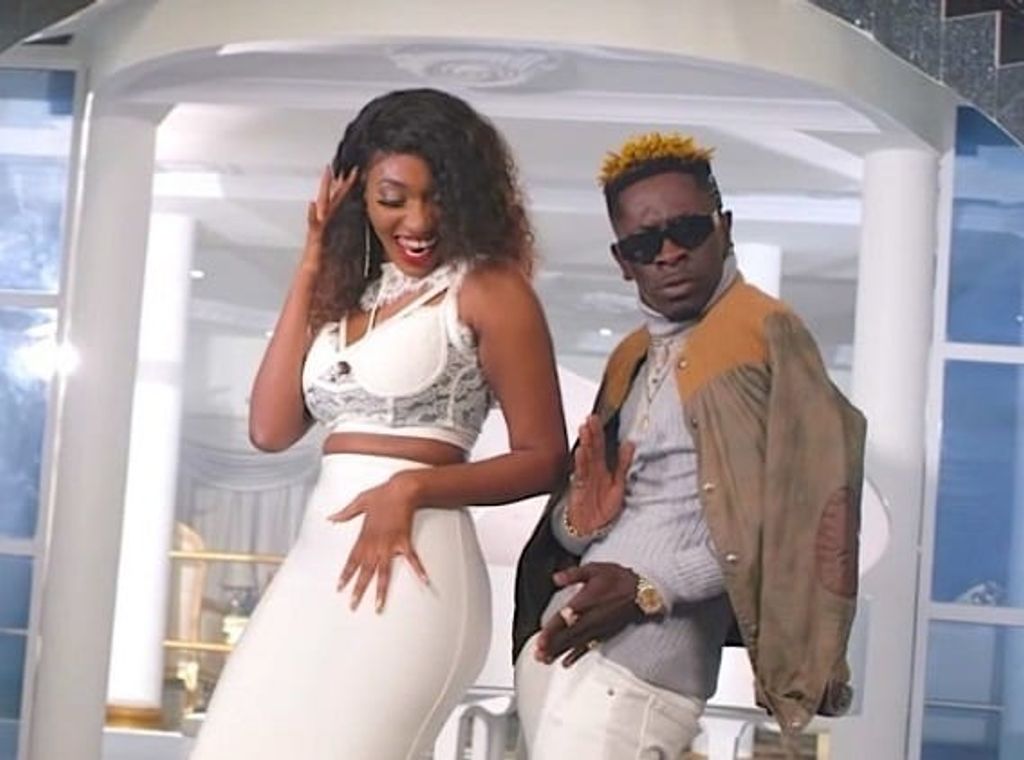 Wendy Shay commends Shatta Wale for extraordinary generosity in music industry