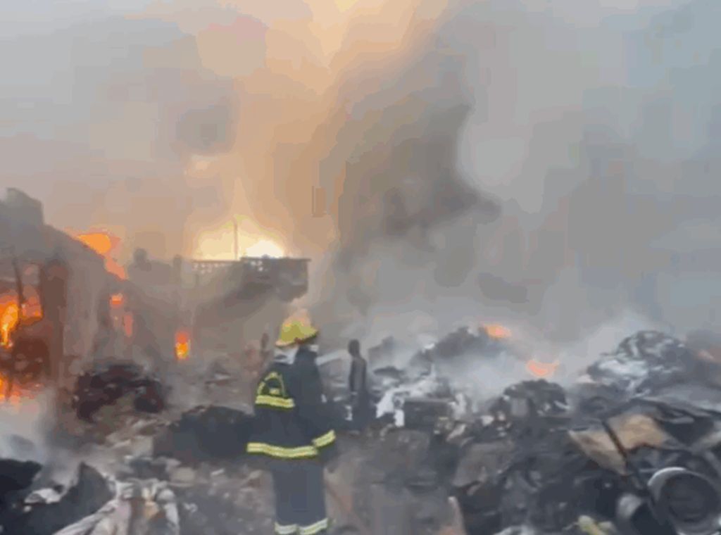 Fire guts shops at Kantamanto’s Tazani lane 