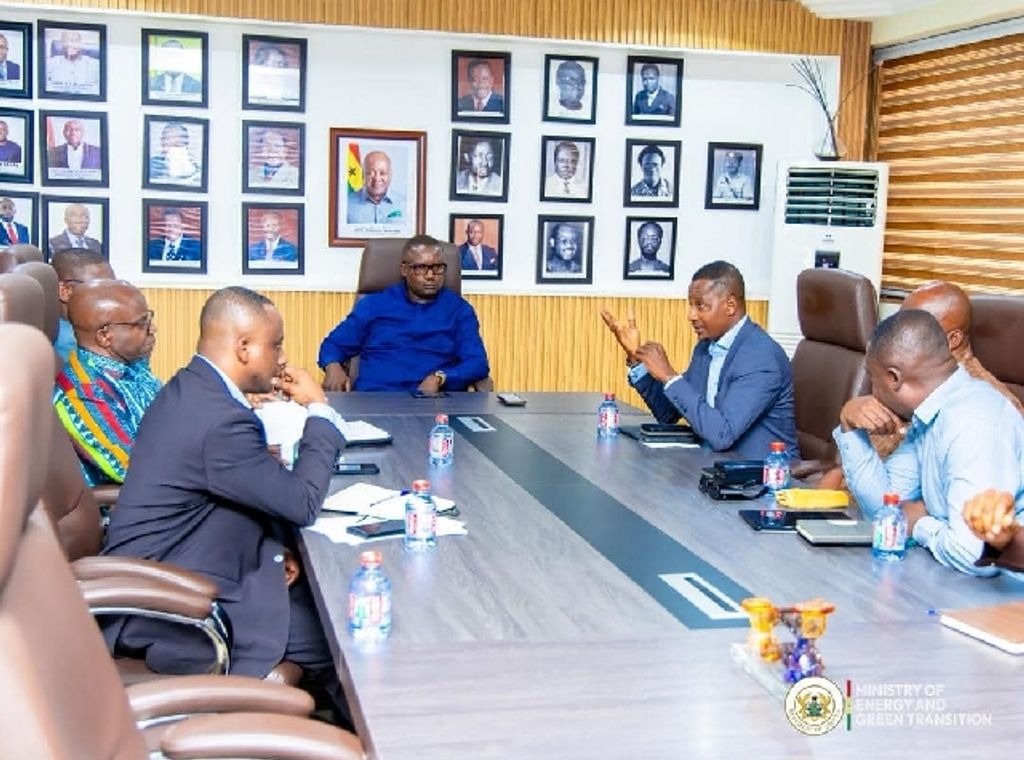 Energy minister engages Ghana Electrical Contractors Association on industry reforms