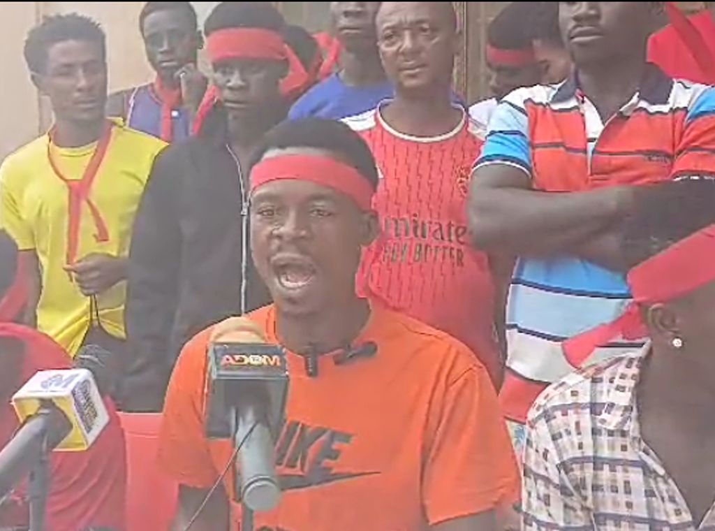 Youth urges action to convert abandoned church into police station