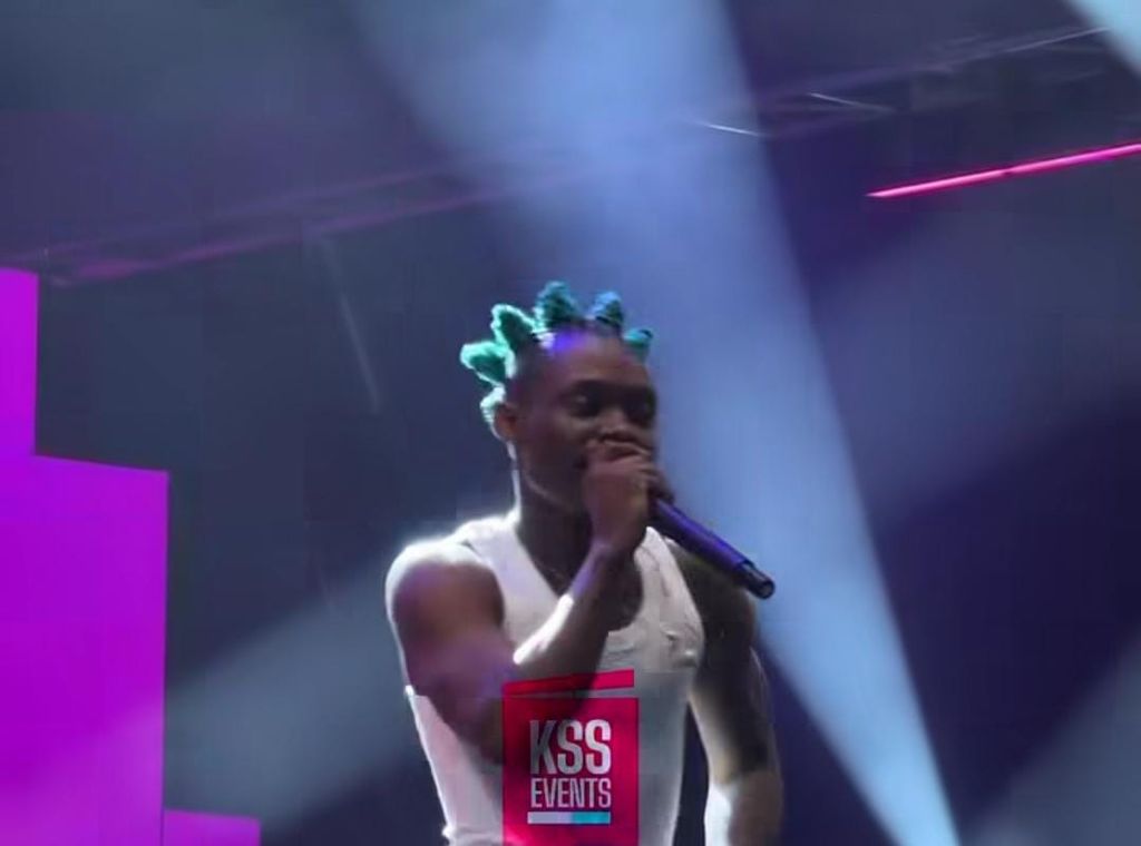 Olivetheboy causes a stir at Tidal Rave Festival 2025 with daring performance