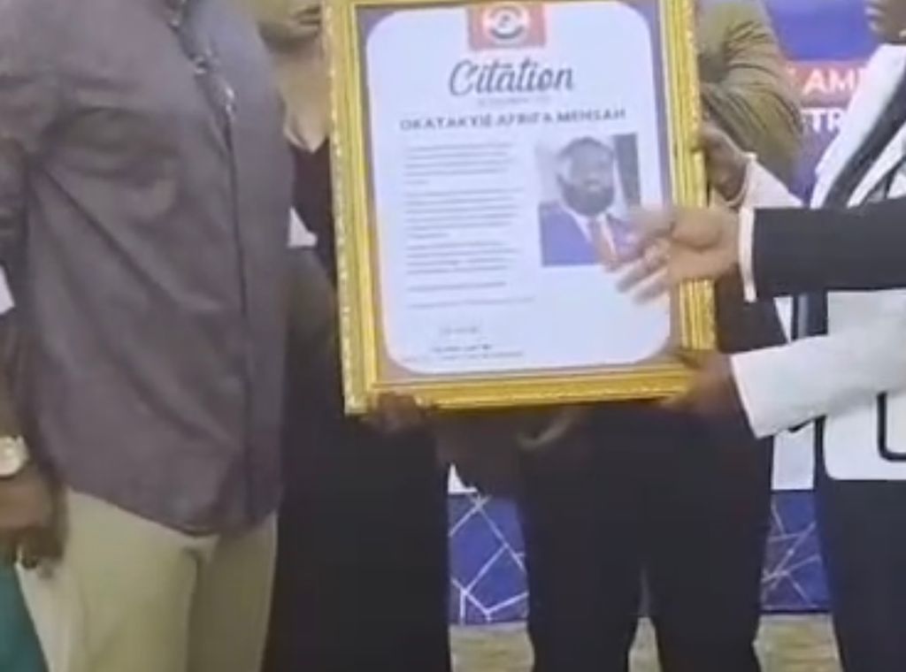 Okatakyie Afrifa honoured at NPP USA Washington DC Metro Chapter christmas party