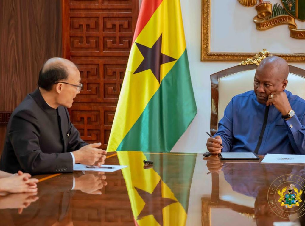 President Mahama commemorates the departure of Chinese Ambassador Tong Defa