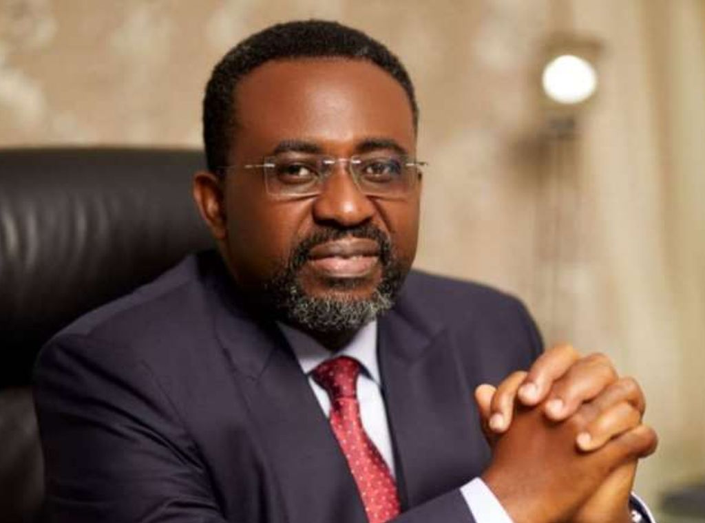 President Mahama swears in BoG, Governor, First Deputy 