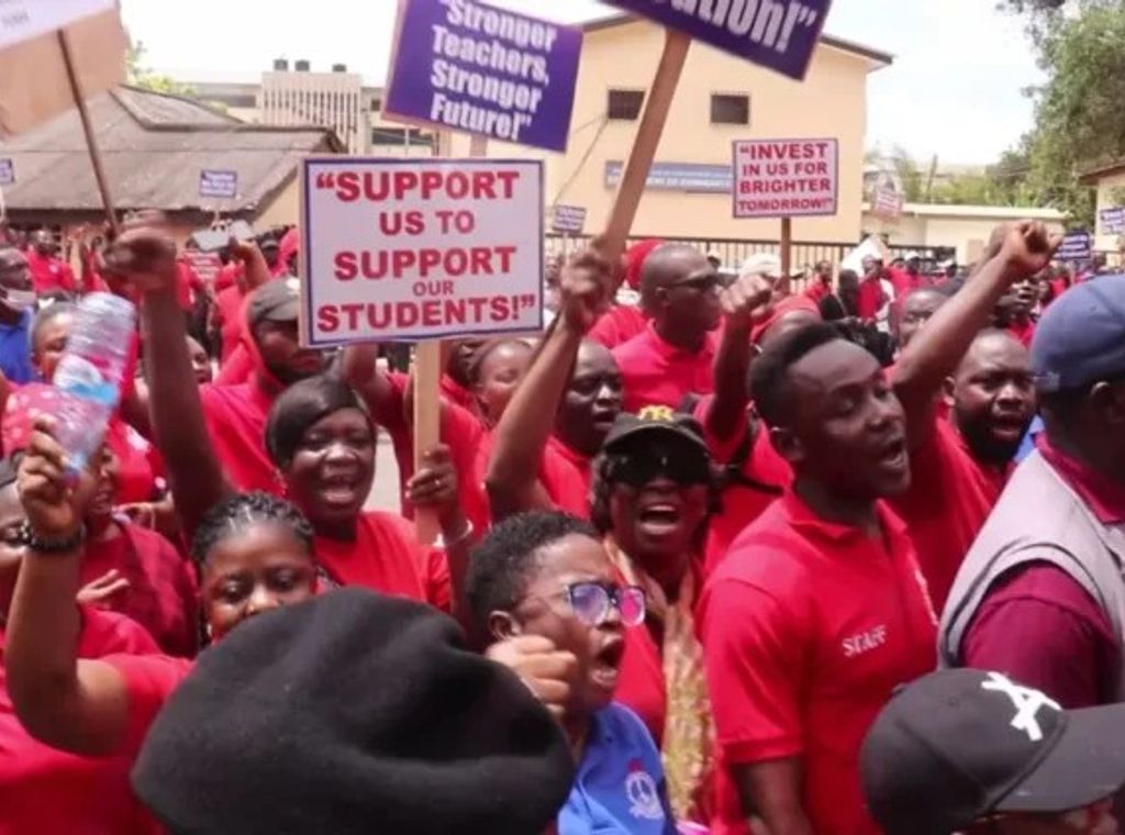 Unpaid teachers threaten indefinite protest over salary arrears