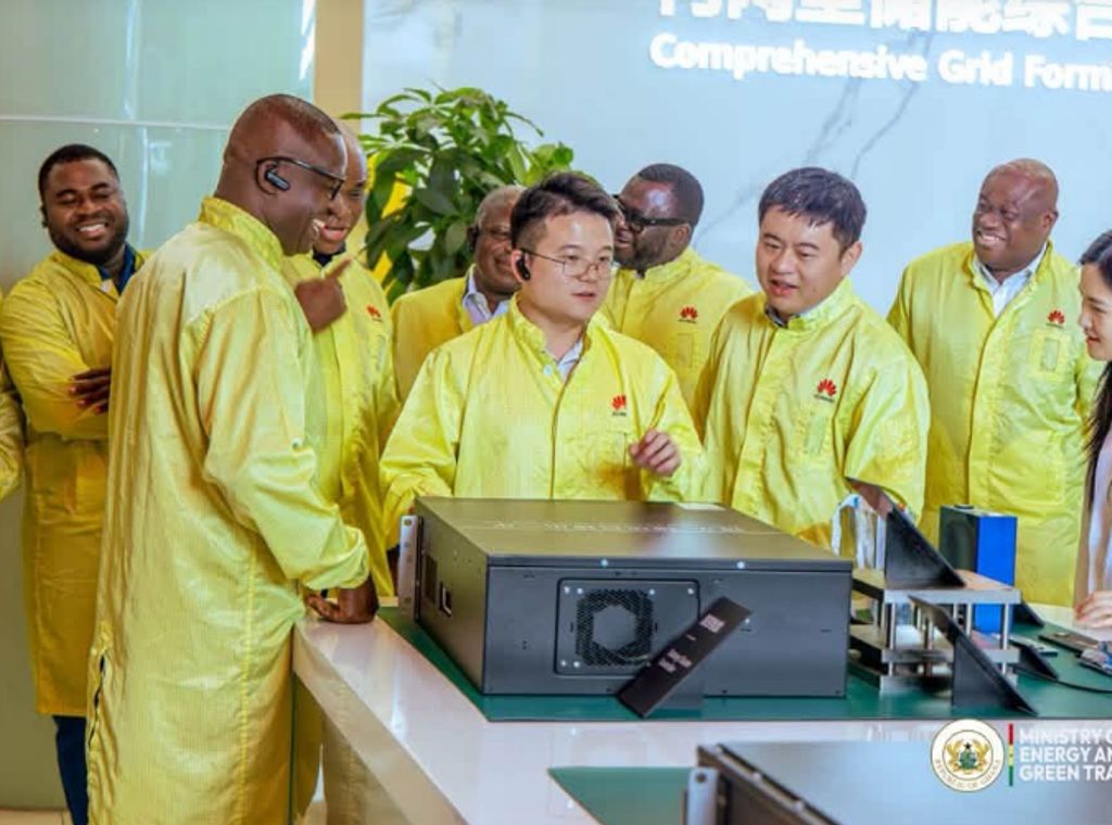 Energy Minister explores partnership opportunities with Huawei