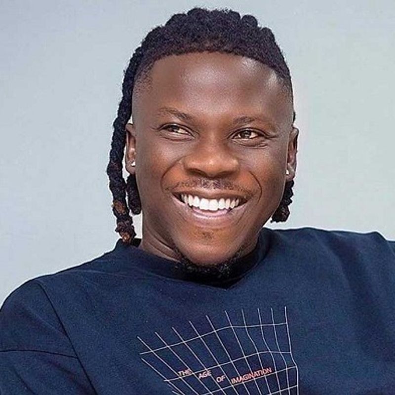 Stonebwoy criticises government over alleged favouritism in selection of artists for events