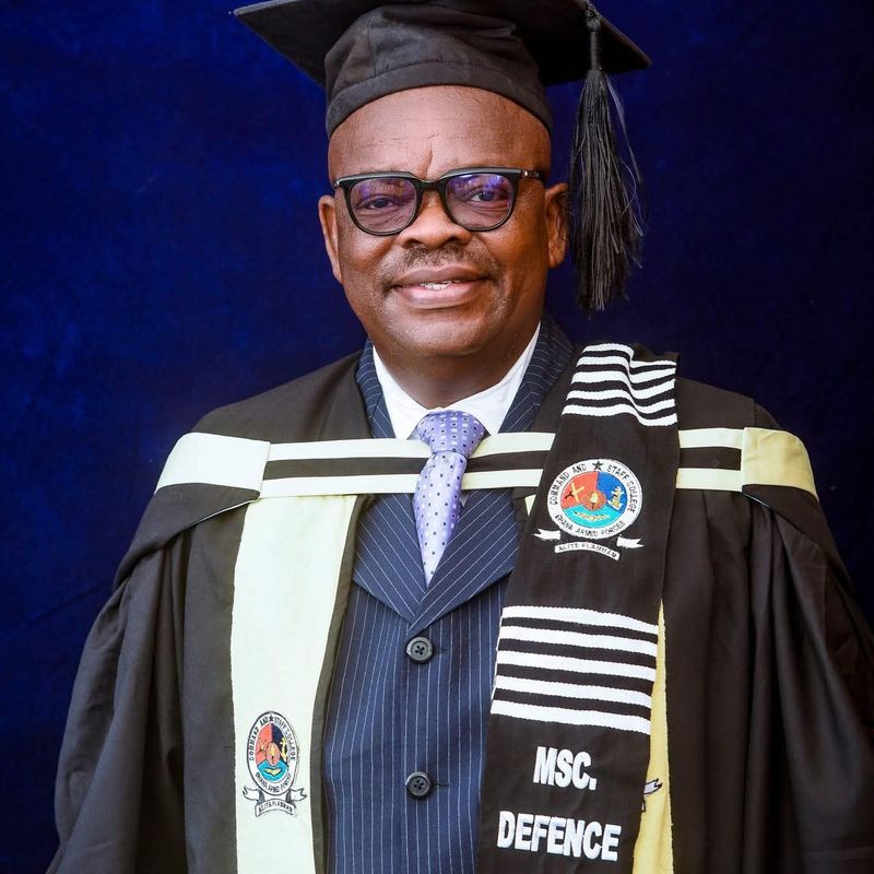 Kwame Dzokoto graduates with a Master’s in Defence and International Politics
