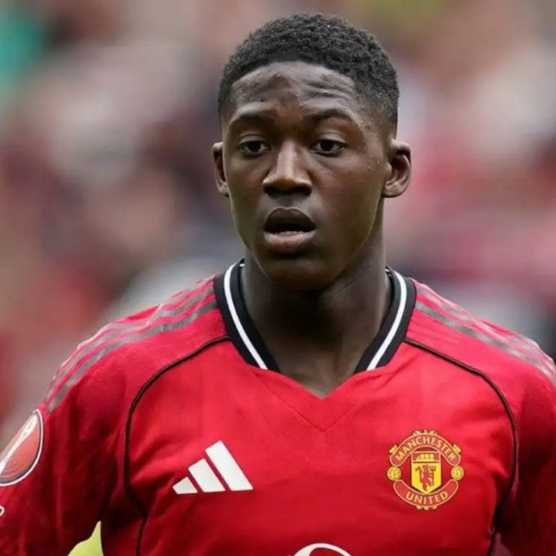 Manchester United reject Mainoo's loan request