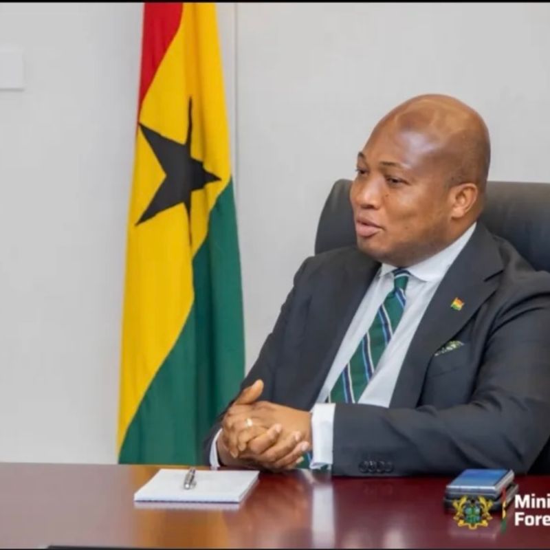 Foreign Affairs Ministry offers scholarships for training and tertiary education