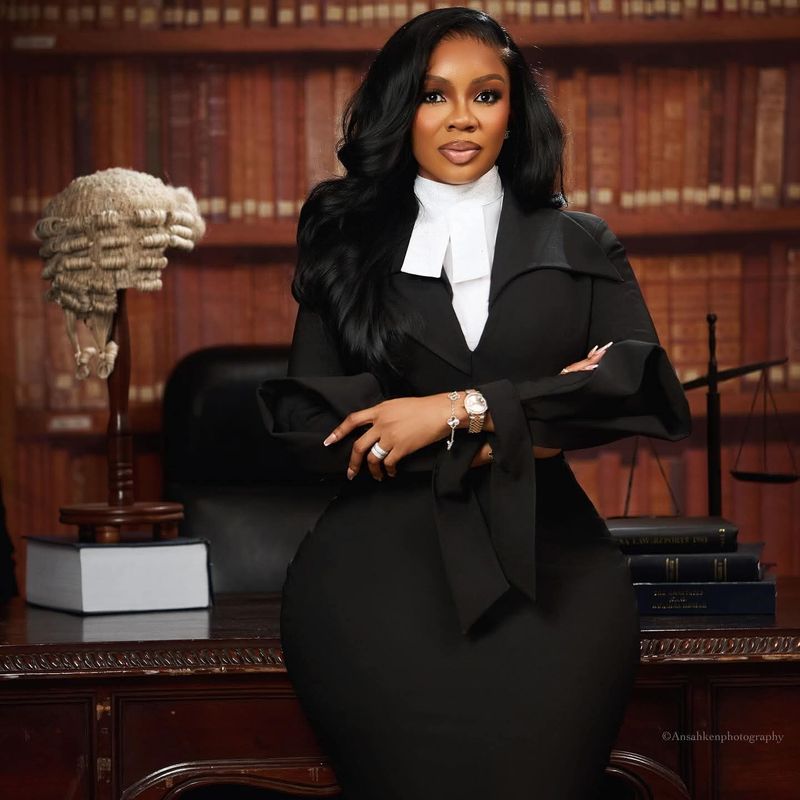 Serwaa Amihere officially called to the bar, adding 'lawyer’ to her title