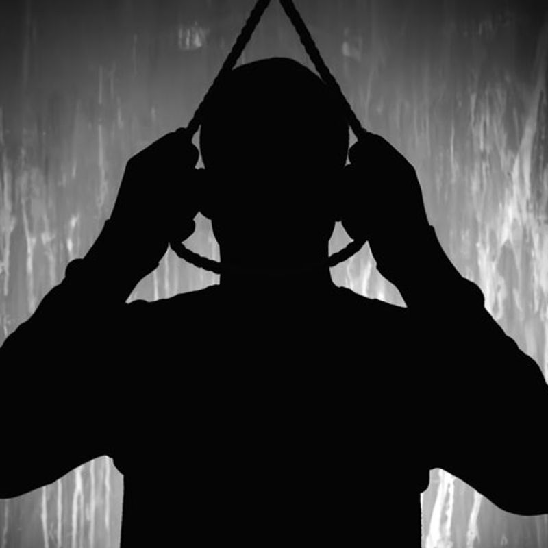 Jealous boyfriend reportedly commits suicide over heartbreak