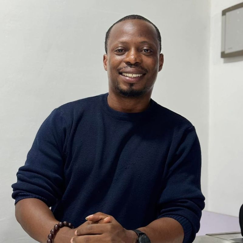 Arnold Elavanyo calls on the government to grant Shatta Wale a diplomatic passport