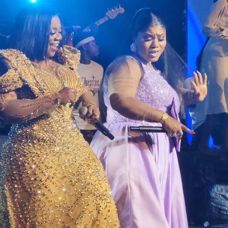 Piesie Esther, Obaapa Christy, Ohemaa Mercy and others light up “Flora Made by Grace” Concert at AICC