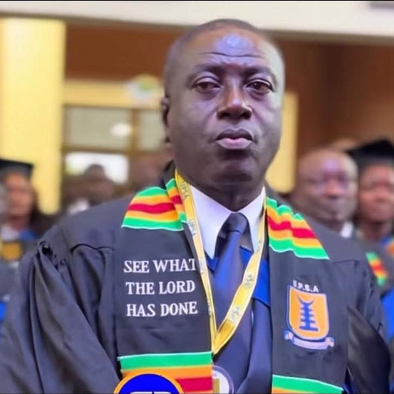 Captain Smart named the overall best graduating student at UPSA’s 17th congregation