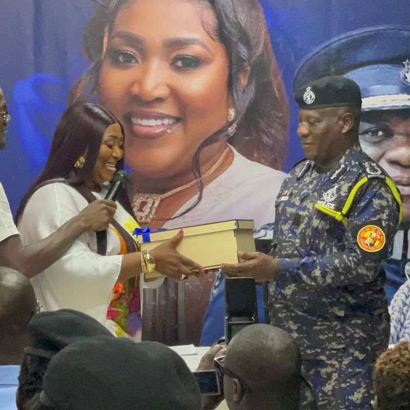 Grace Ashly honours the Ghana Police with a special song 