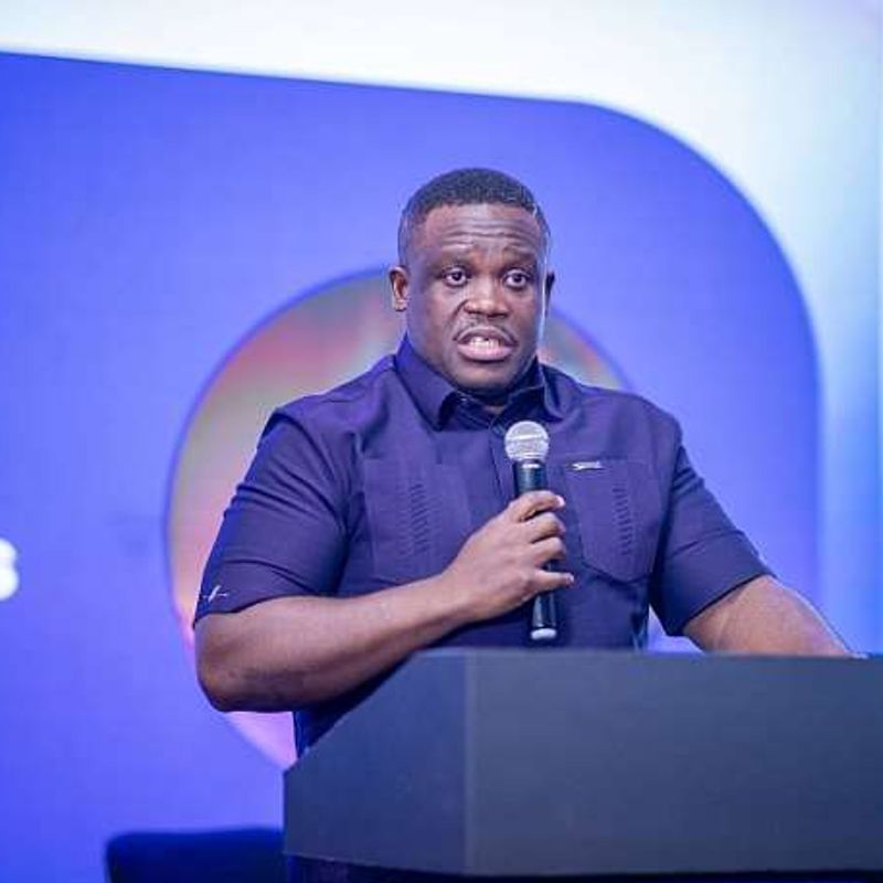 Communication minister addresses cyber‑crime investigation involving Russian national