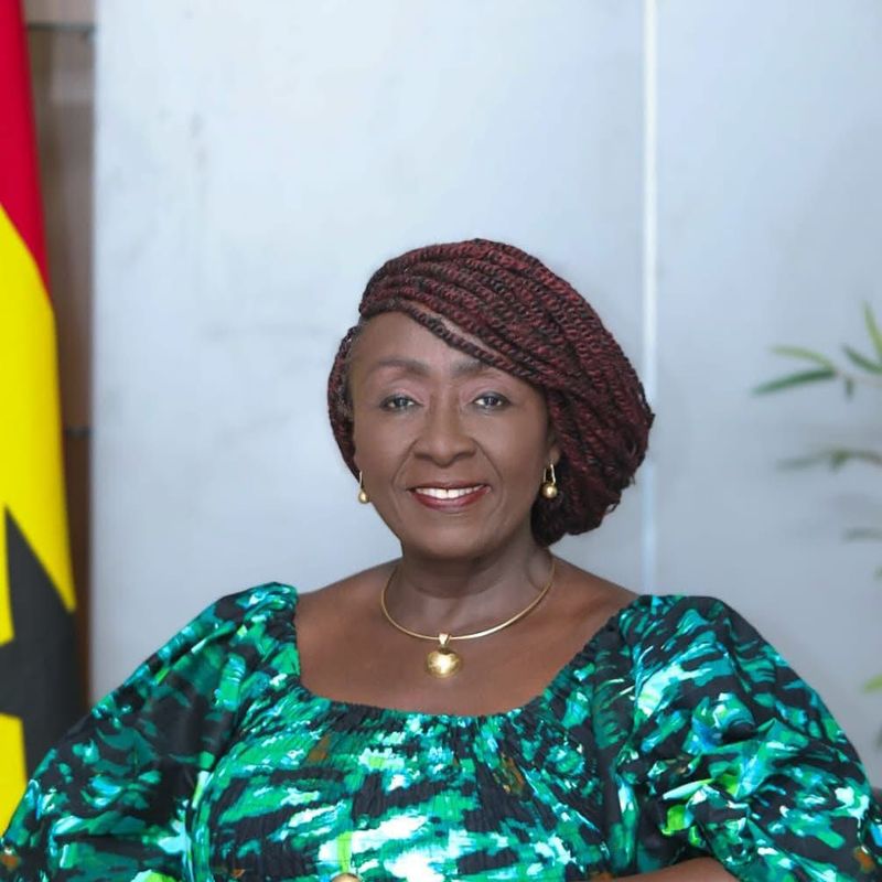 PK Sarpong clashes with Dzifa Gomashie over national language debate