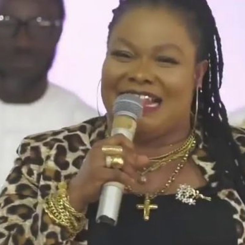 'How much is $800?' – Agradaa questions critics over dollar giveaway by Sammy Gyamfi