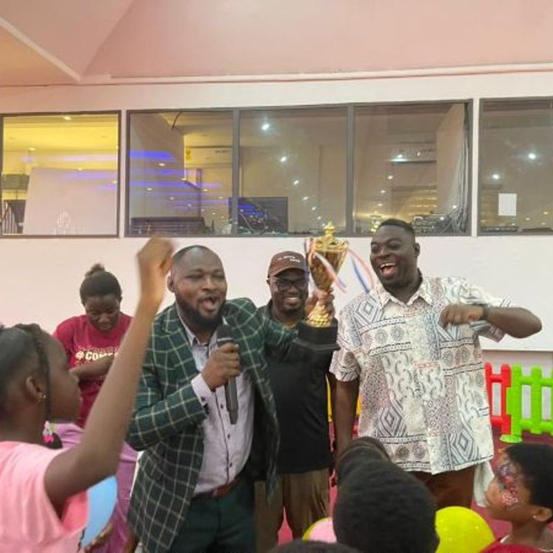 Smiles, Support and Scholarships: Highlights from the Love Feast Event