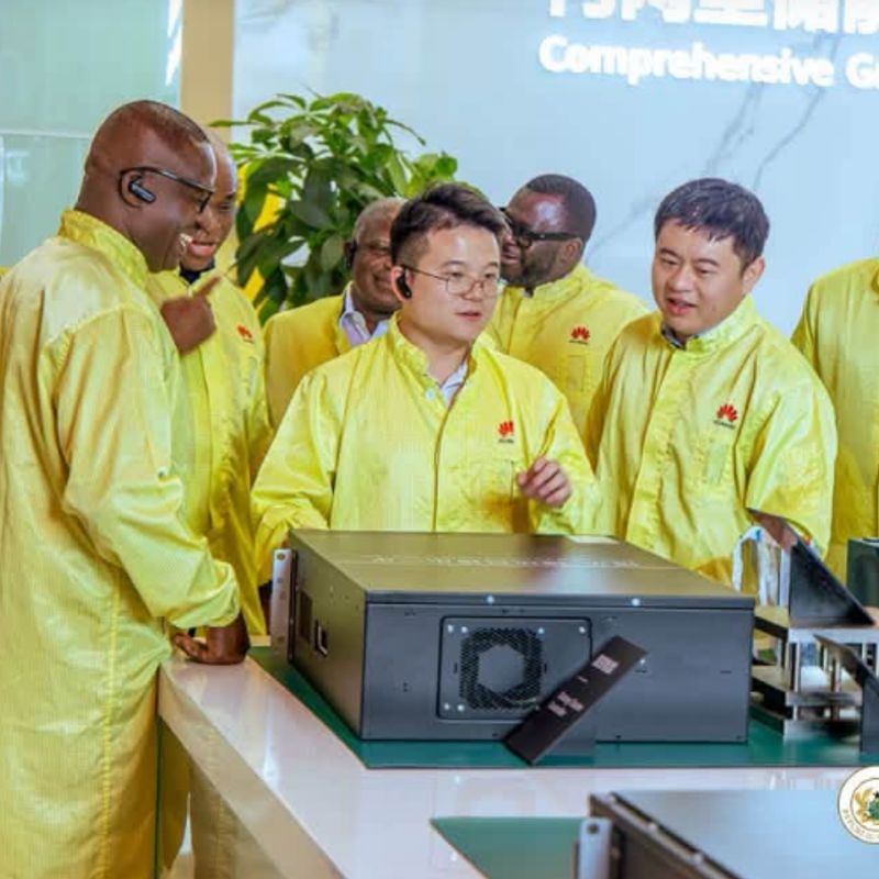 Energy Minister explores partnership opportunities with Huawei